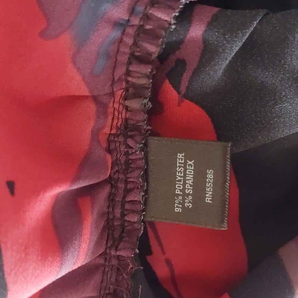 Express Pink and Blue Ruffle Front Top - Picture 5 of 9